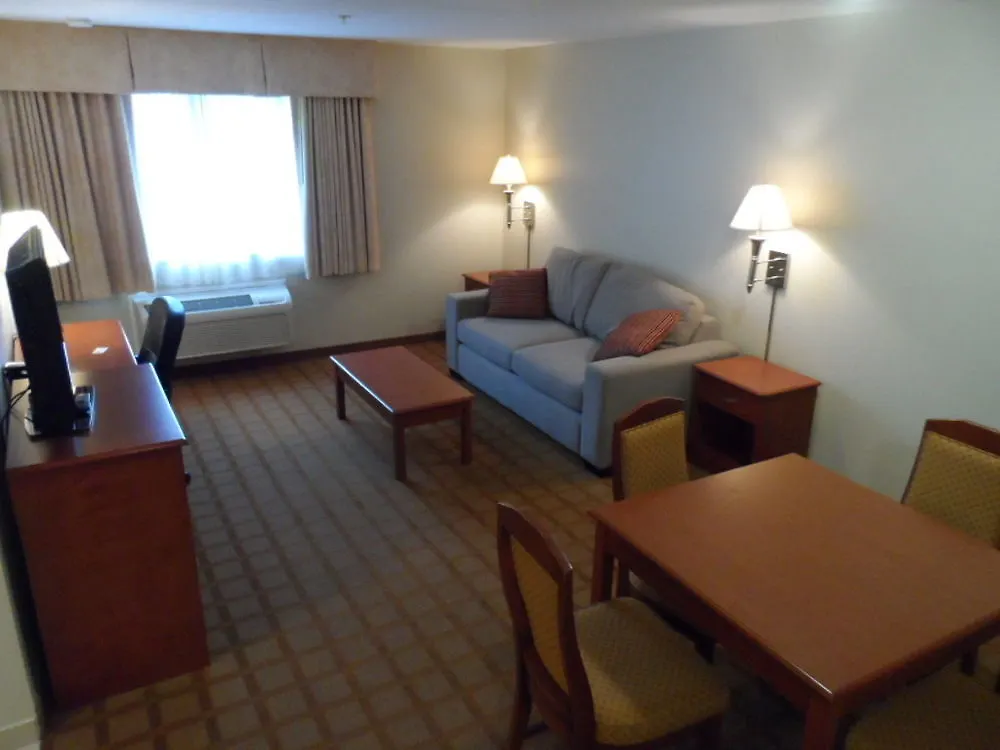 Super 8 By Wyndham Abbotsford Bc Hotel
